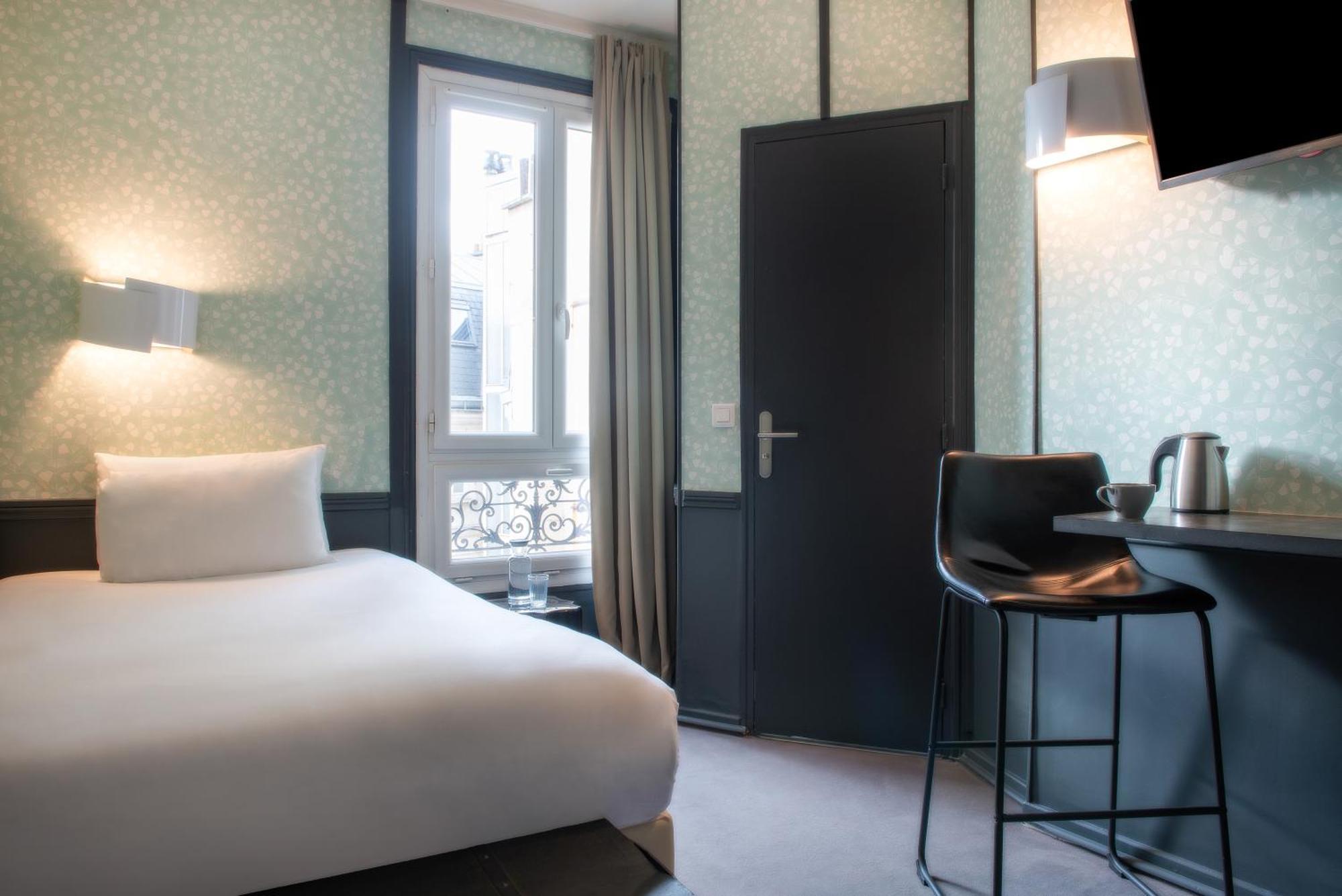 Hotel Avama Prony Paris Zimmer foto